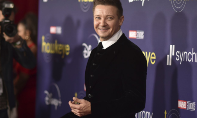 Jeremy Renner publicó primera foto después del accidente