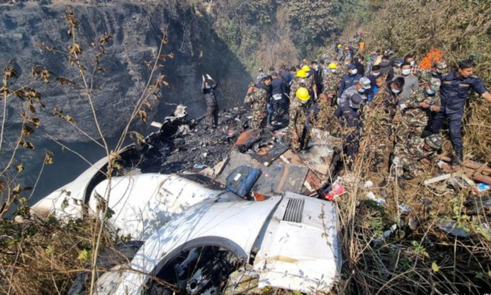 68 muertos en el peor accidente aéreo de Nepal en 30 años