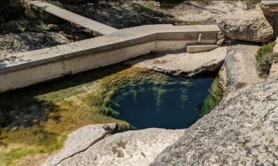 (FOTO: Área natural de Jacob's Well - Parques del condado de Hays)