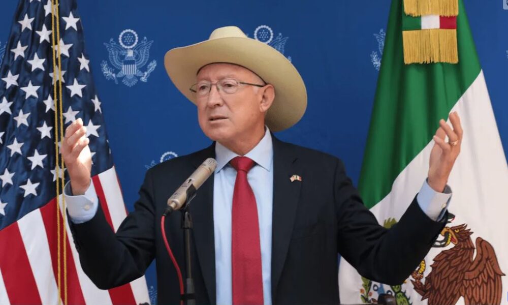 Ken Salazar, embajador de Estados Unidos en México. Foto EE: Archivo / Rosario Servin