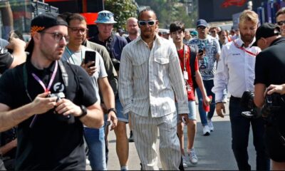 El piloto de Mercedes Lewis Hamilton en las prácticas previas al GP de España, el sábado 3 de junio. A inicios de mayo, Shakira y Hamilton fueron vistos juntos durante una cena en un restaurante exclusivo en Miami.(Joan Monfort / ASSOCIATED PRESS)