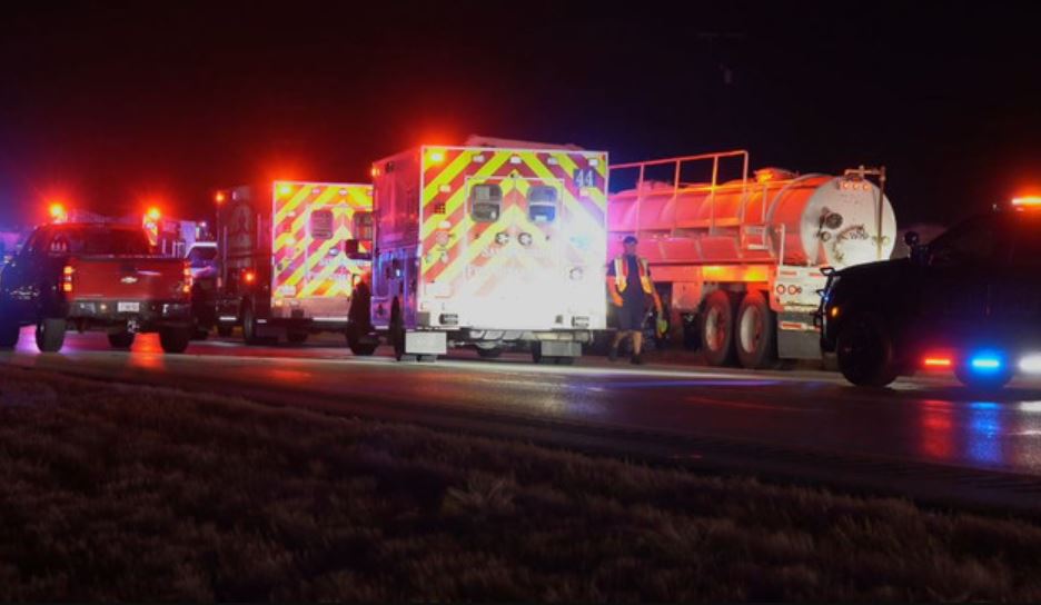 Doce migrantes fueron descubiertos dentro de un camión de 18 ruedas robado en el extremo suroeste del condado de Bexar. (SBG San Antonio)
