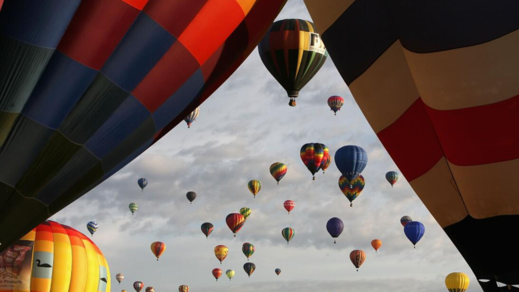 Fredericksburg Balloon Festival ofrece espectáculo de globos