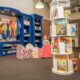 Paper Bark Birch tiene un espacio de juegos interior para niños pequeños para que los niños exploren. (Cortesía de la librería infantil Paper Bark Birch)