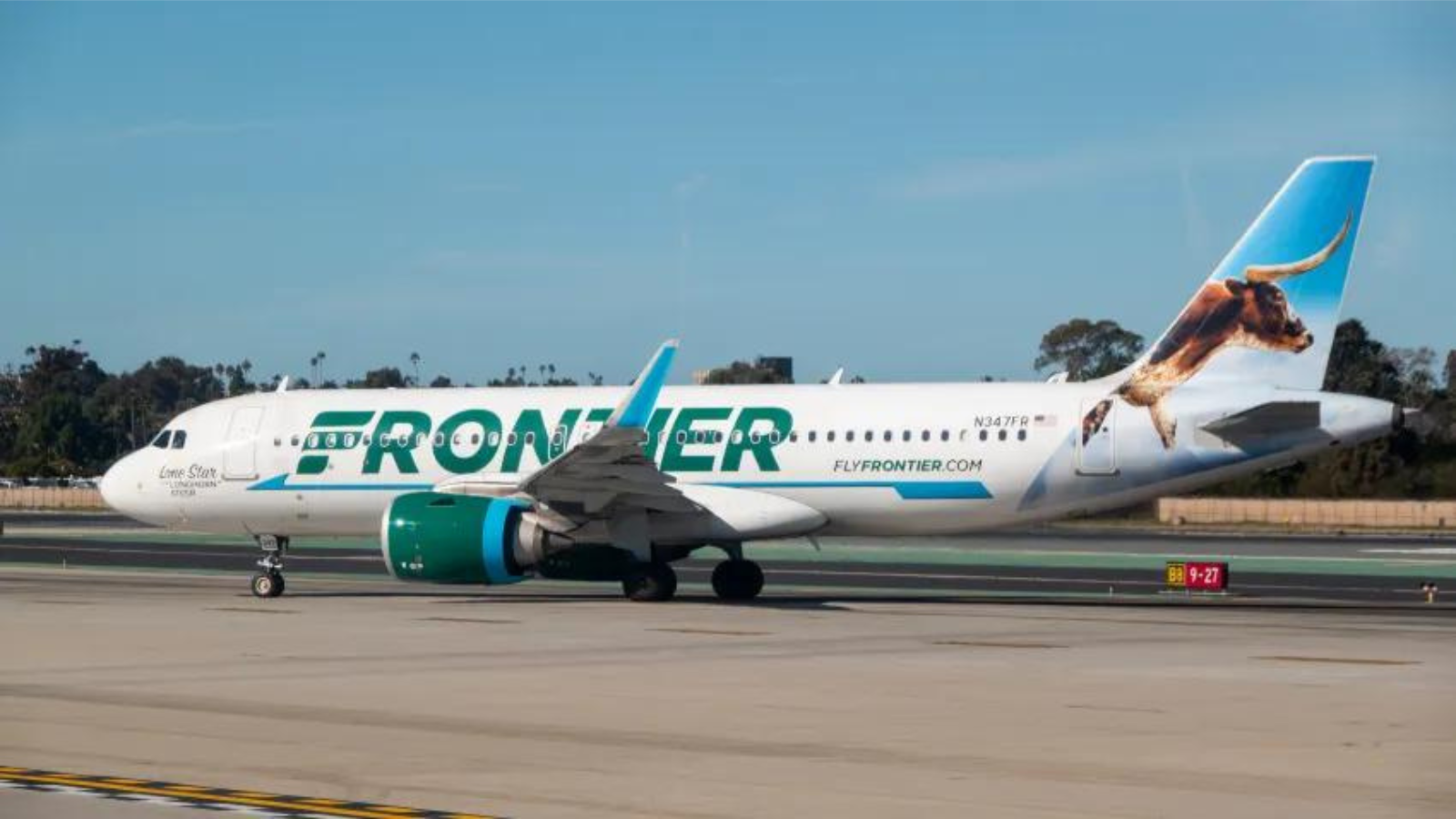 Frontier dejará de cobrar tarifas a pasajeros que cambien de vuelo