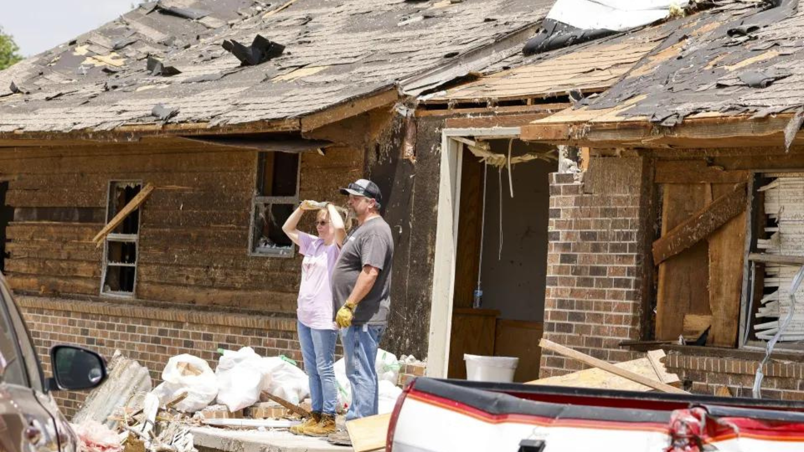 Tornados en Luisiana deja al menos 2 muertos y miles sin electricidad