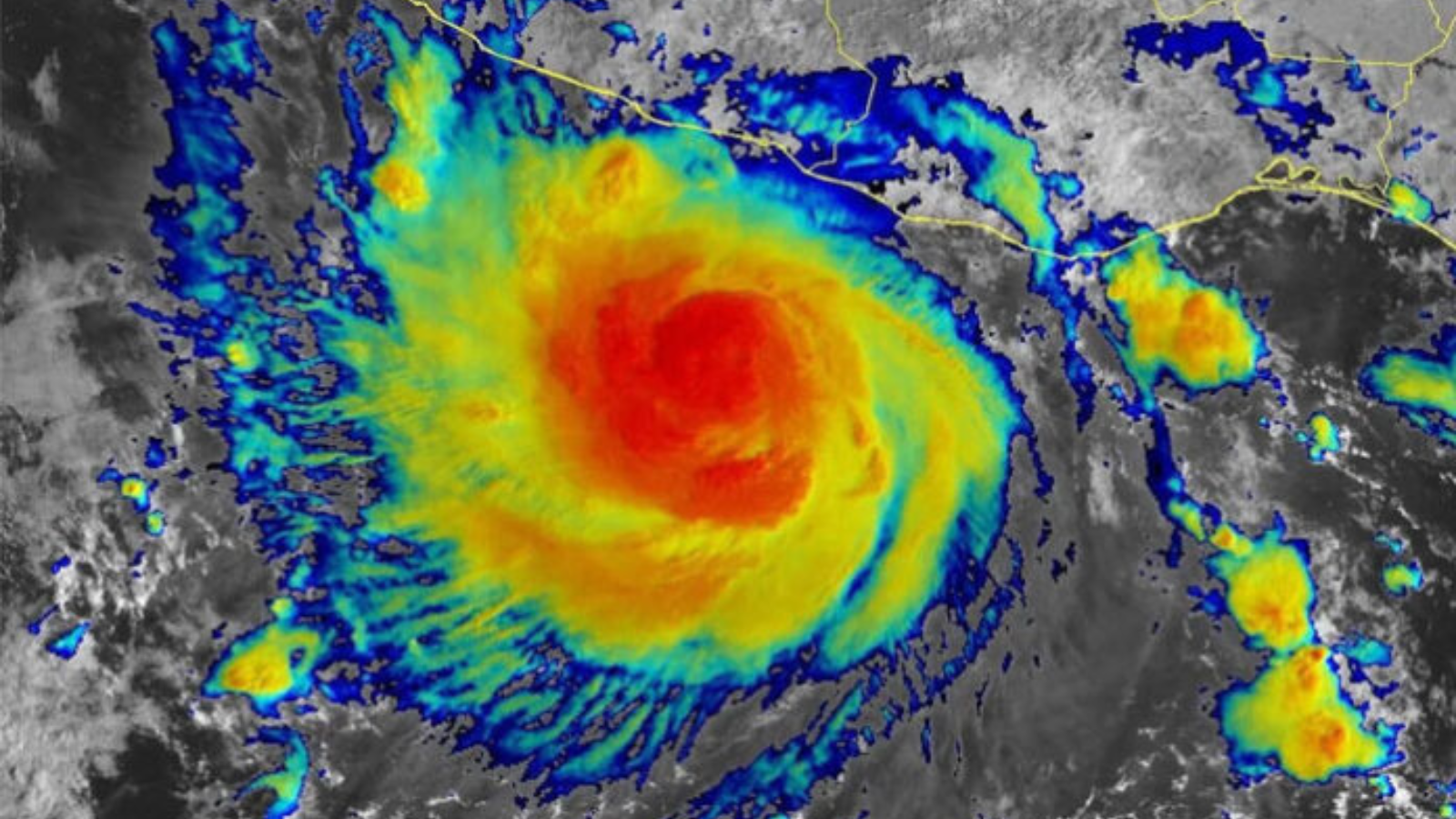 Próximo ciclón tropical Uno trae lluvias torrenciales