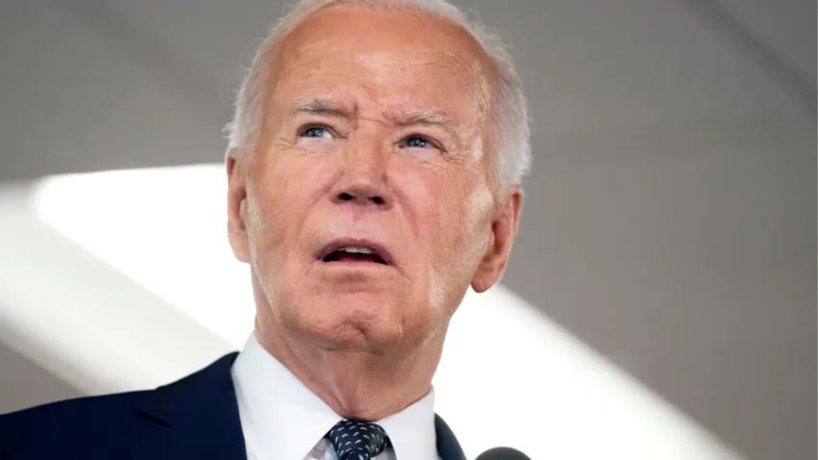 Biden rechaza presión para que abandone la contienda