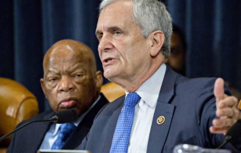 Congresista demócrata Lloyd Doggett pide a Biden que se retire de la presidencial