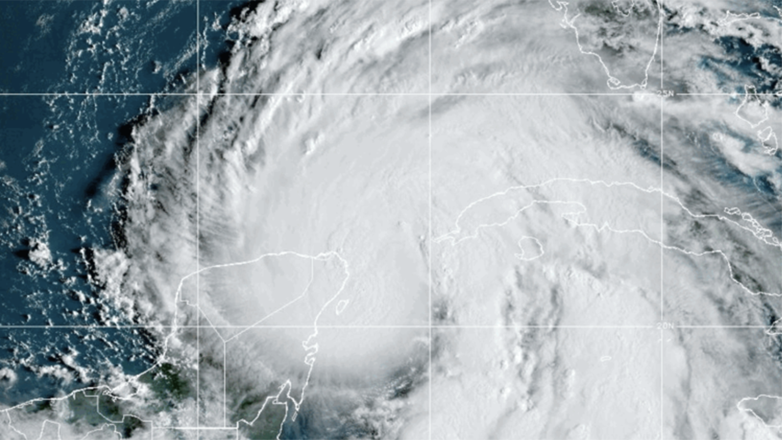 Aeropuerto Internacional de Tampa cerrará operaciones por el huracán Helene