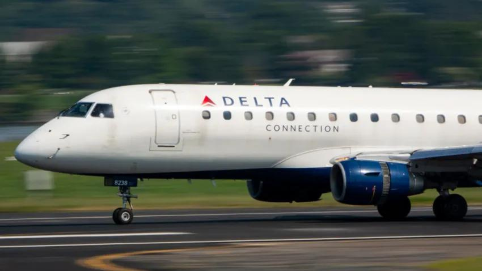 Avión de Delta choca con otro sin informes de heridos