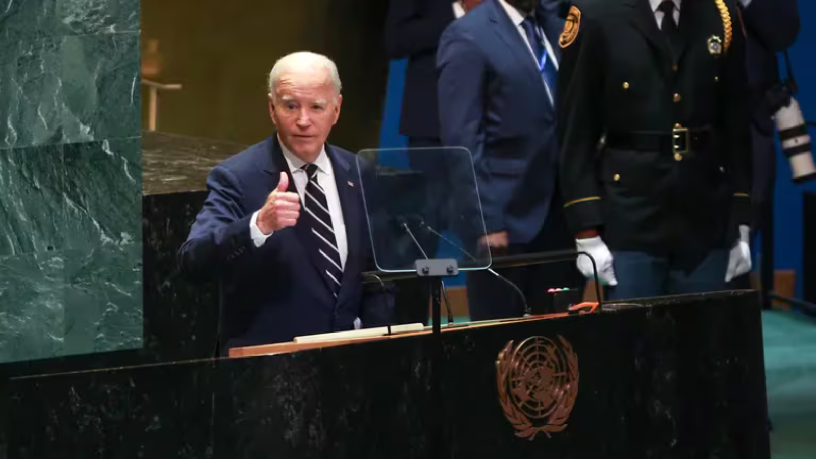 Biden dice que sobredosis por fentanilo baja pero aún queda trabajo