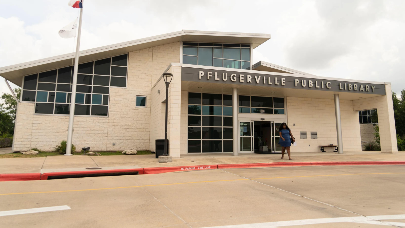 La librería Con está de regreso en la Bibliotec Pública de Pflugerville