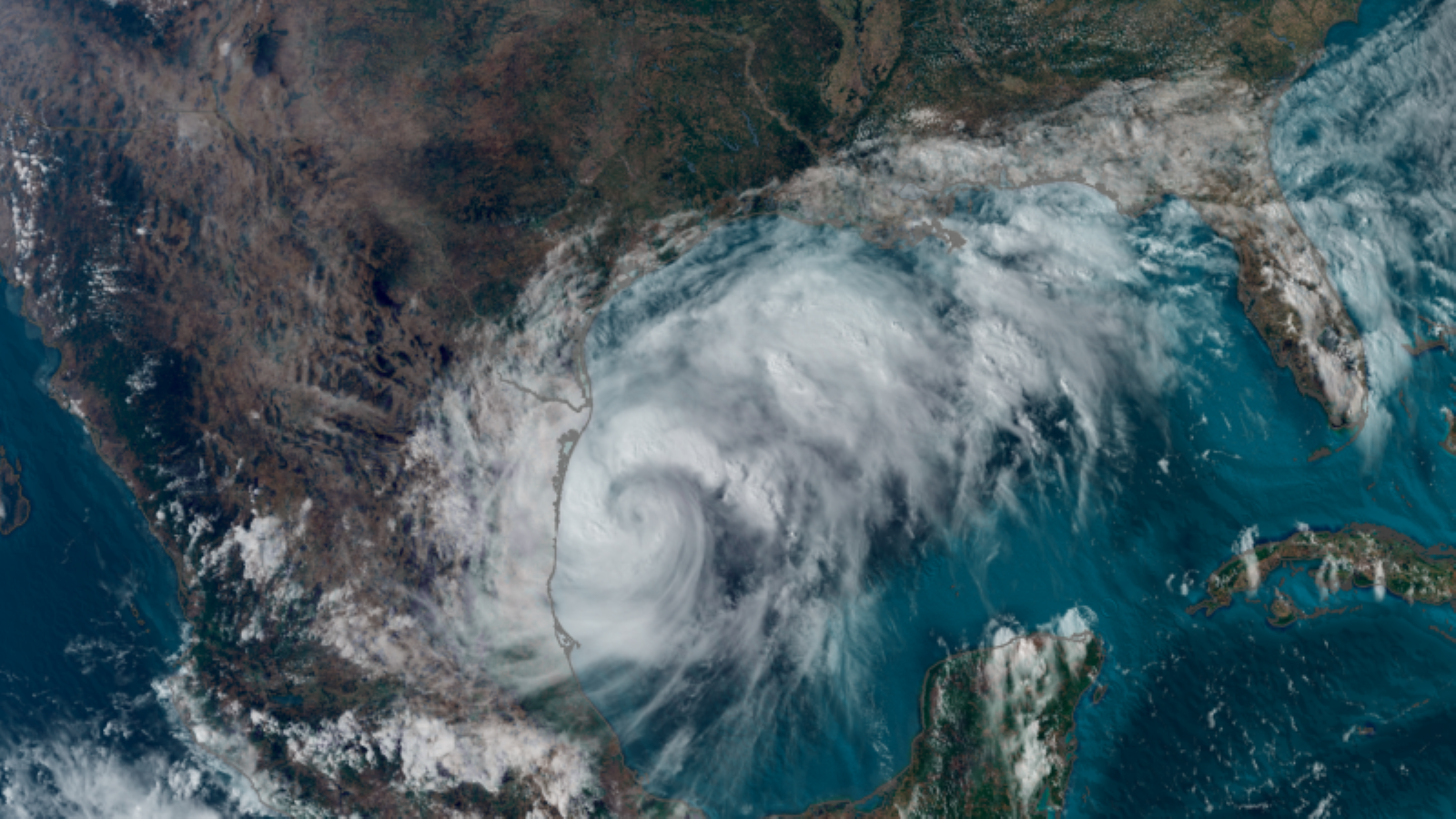 Tormenta tropical Francine podría convertirse en huracán al pisar el sureste de EU