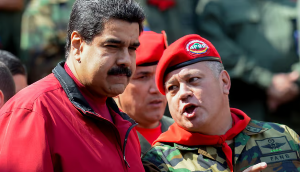 Justicia de Argentina ordena la captura de Nicolás Maduro y Diosdado Cabello