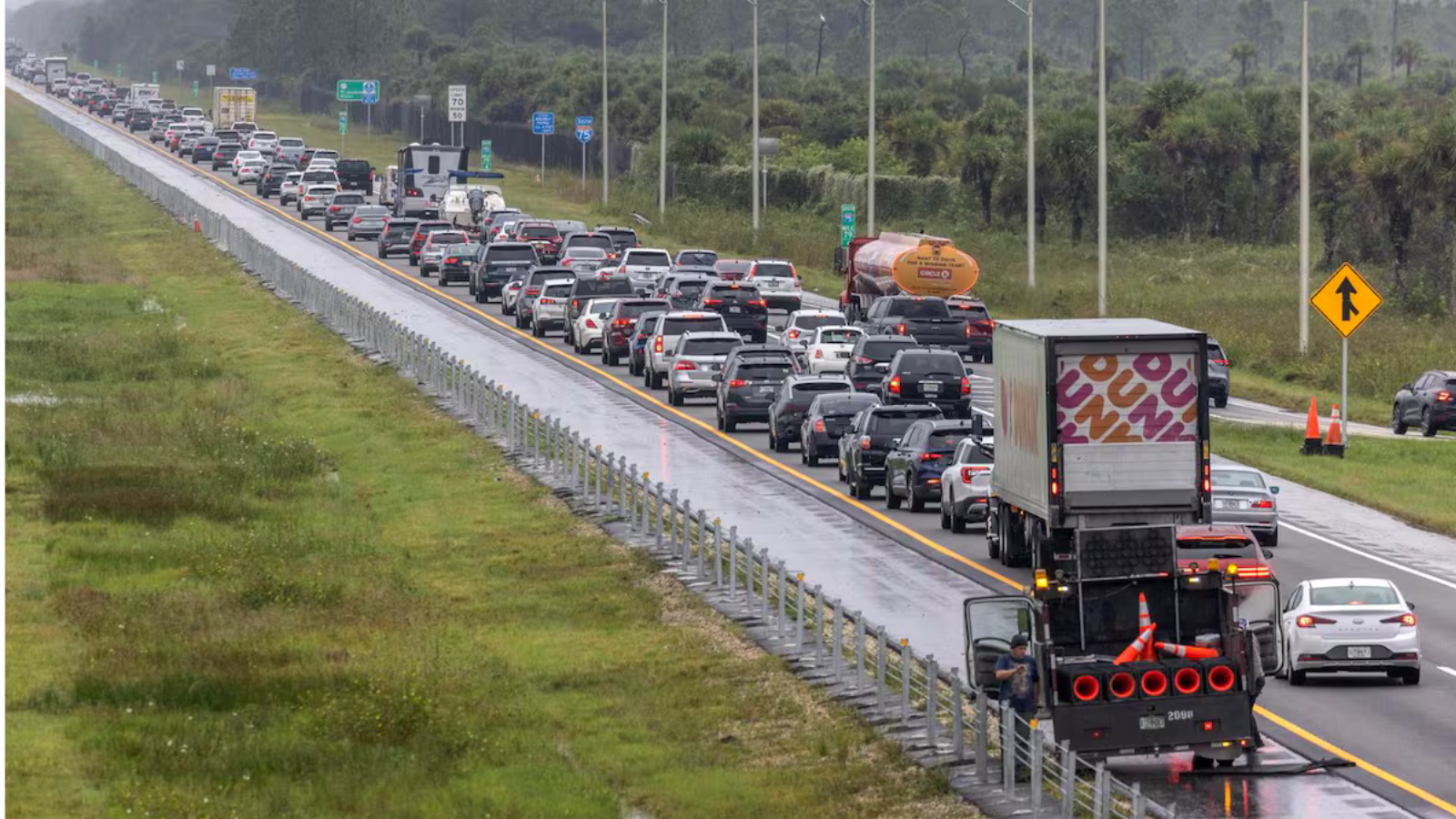 Autoridades alertan que Milton será “castastrófico y mortal” y piden acatar evacuación