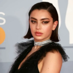 Charli XCX llegará al Moody Center en 2025