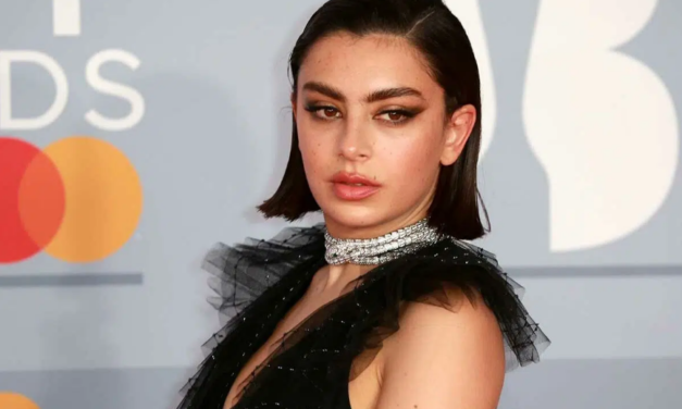 Charli XCX llegará al Moody Center en 2025