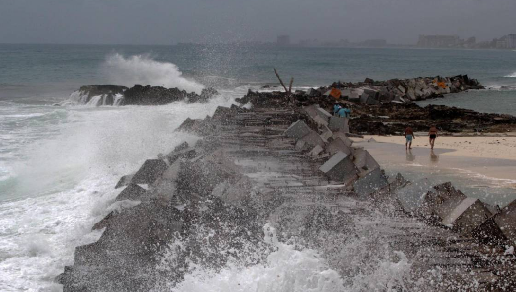 México | Tormenta Sara causará lluvias intensas en el sureste este #15Nov