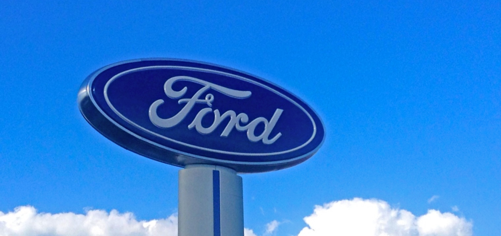 Ford retira mas de 300,000 vehículos