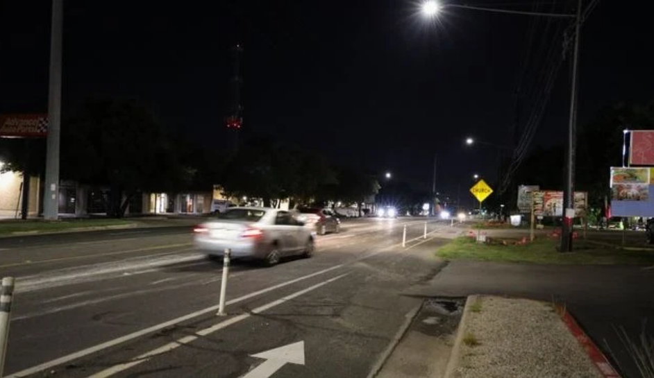 Austin añade nuevas farolas a las carreteras más peligrosas