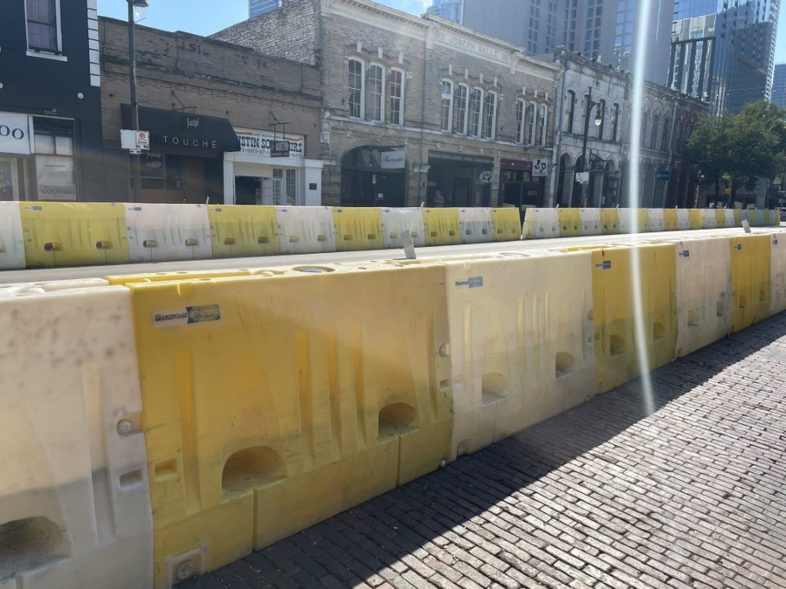 Photo: @AFreemanNews | Cbs Austin