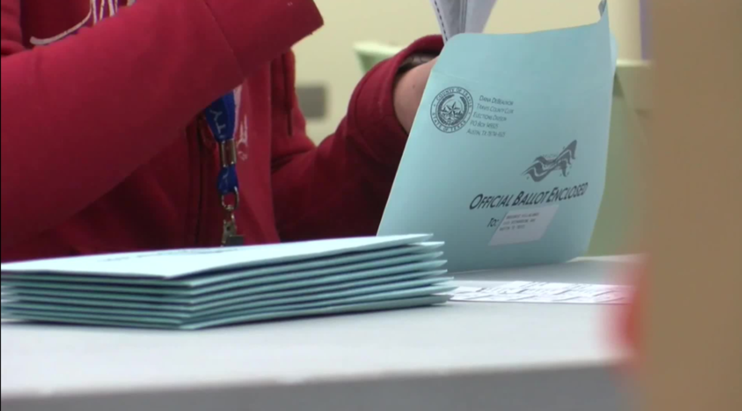ley electoral de Illinois que rigen el voto por correo.