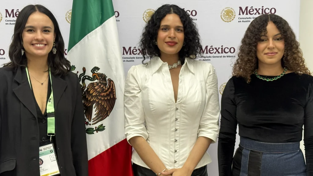 Gabriela Ortega y su equipo de Marga en el DF | Foto: Austin Latino / Jorge Iturralde