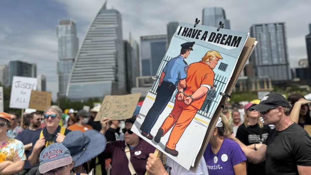 No Kings Austin 1 - Austin Latino Protesta "No Kings" end Austin | Foto: Austin Latino / Jorge Iturralde