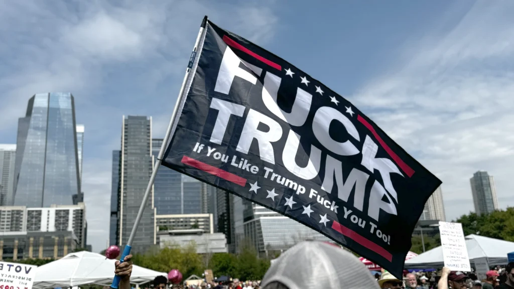 No Kings Austin 3 - Austin Latino Protesta "No Kings" end Austin | Foto: Austin Latino / Jorge Iturralde