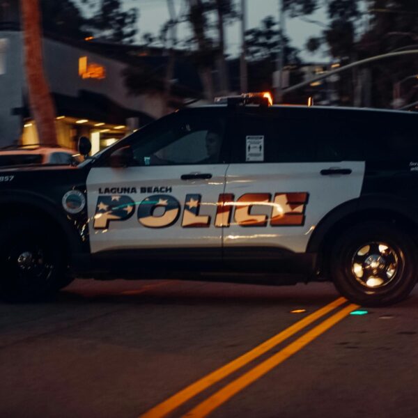 Cortesia de Kindel Media: