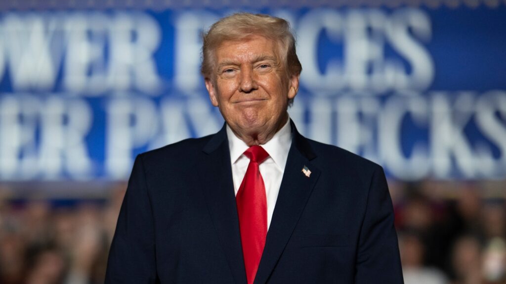 @WhiteHouse