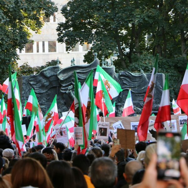 Cortesia de Tony Zohari: