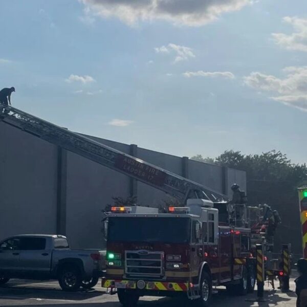 Cortesía: @austinfiredept (X)